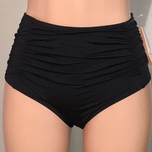 Gibson Latimer bikini bottoms.